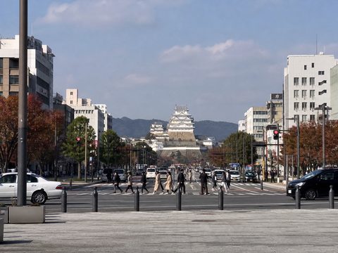 姬路站北口遠望姬路城