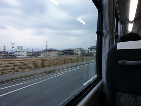 前往鳥取砂丘途中巴士窗外的市郊